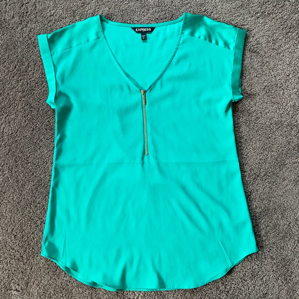 Express Short Sleeve Zip Front Top